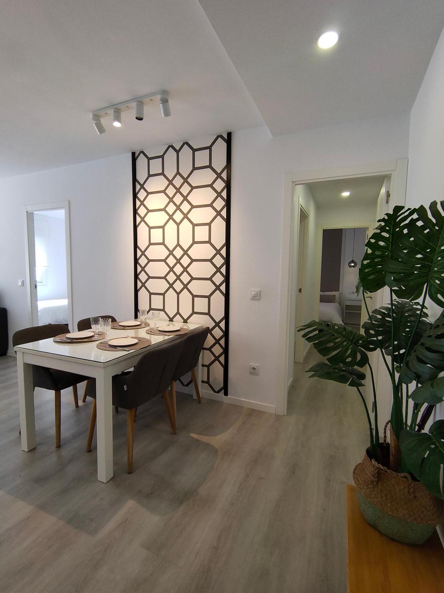 Casa Mallen, Con Amplia Terraza, En El Barrio De Nervion Sevilla Bagian luar foto