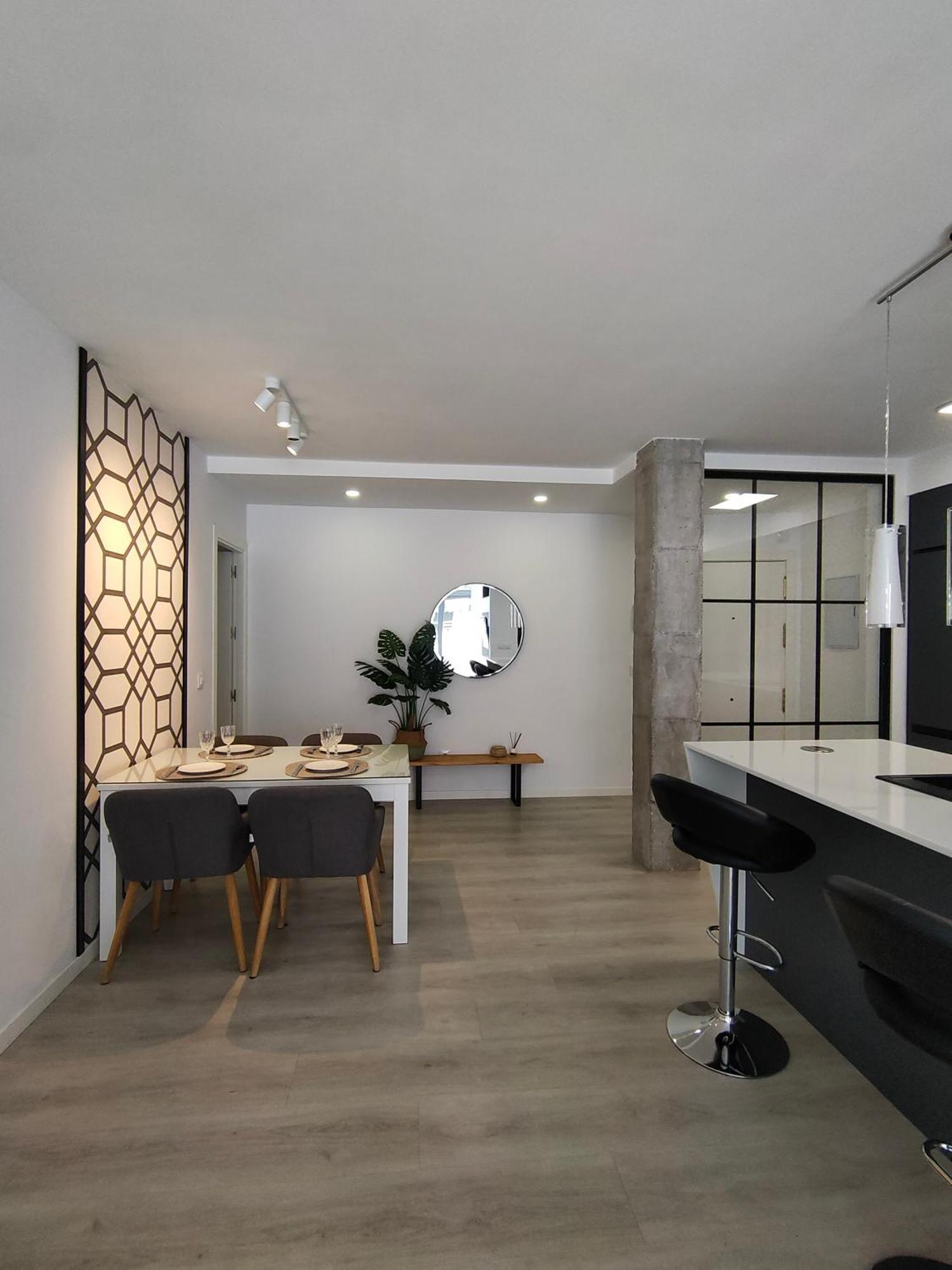 Casa Mallen, Con Amplia Terraza, En El Barrio De Nervion Sevilla Bagian luar foto